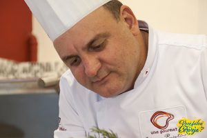 Leia mais sobre o artigo Chef Edson Puiati é o convidado do Keg Tapping da Hofbräuhaus