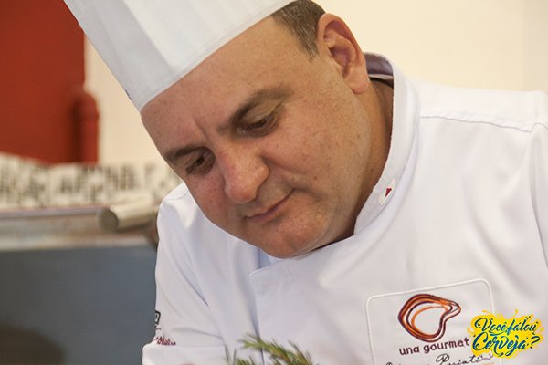 Leia mais sobre o artigo Chef Edson Puiati é o convidado do Keg Tapping da Hofbräuhaus