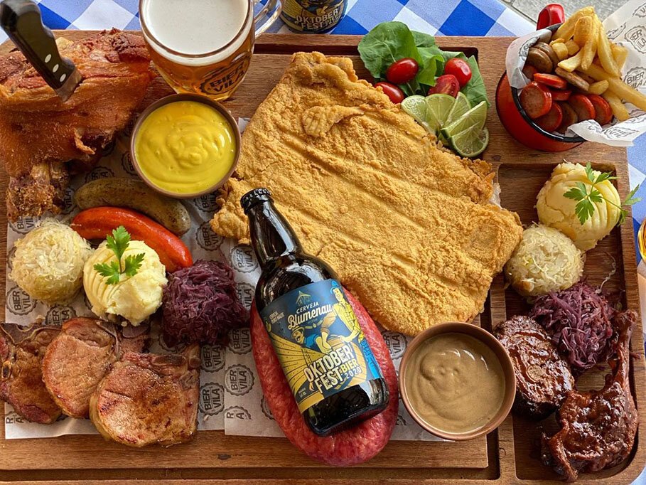No momento, você está visualizando Cerveja Blumenau leva Oktoberfest a mais de 100 bares
