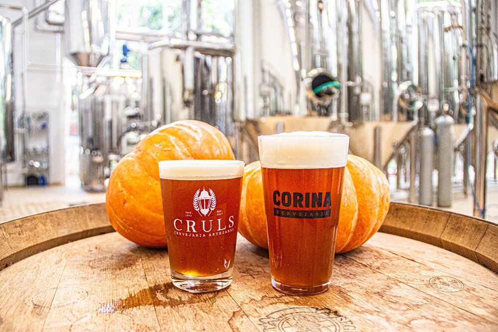 Leia mais sobre o artigo Cervejarias Cruls e Corina lançam Seu Abóbora
