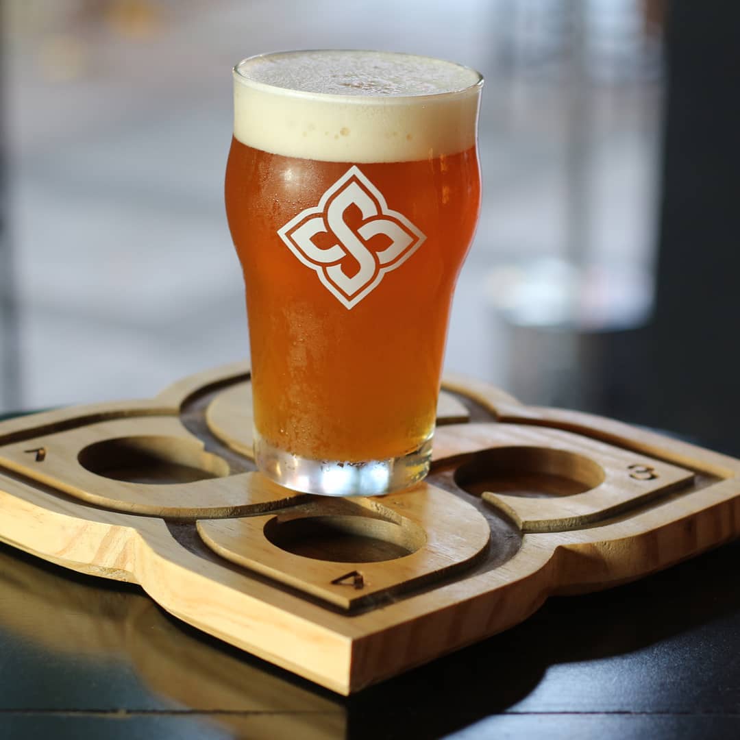 Santo Chico comemora aniversário com Hazy IPL - Você Falou Cerveja - Blog Cervejeiro