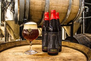 Leia mais sobre o artigo Cruls celebra 4 anos com cerveja de guarda e série de IPAs