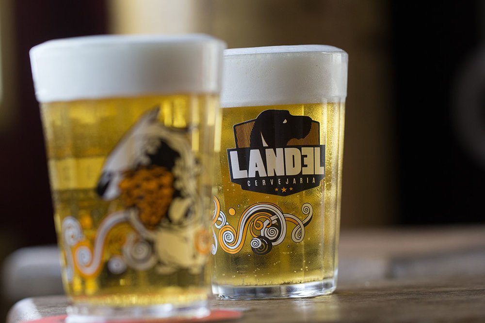 Leia mais sobre o artigo No Happy Hour da Landel, cliente que pede 2 chopes ganha o 3º