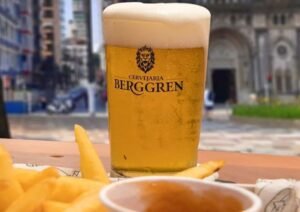 Leia mais sobre o artigo Com aposta em quiosques, Berggren se instala em Santos