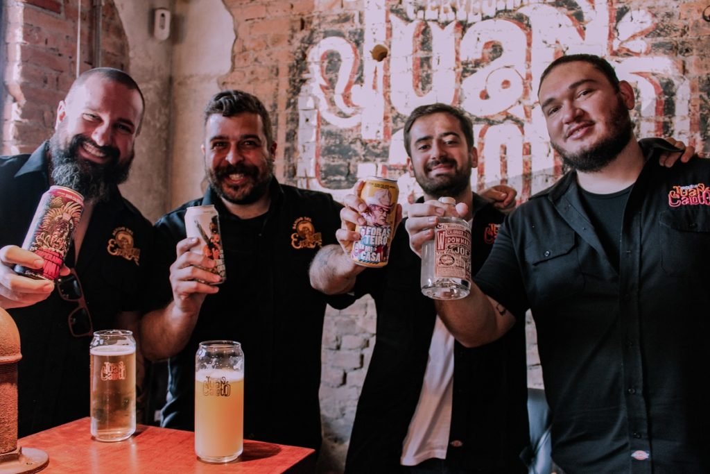 Cervejaria Juan Caloto inaugura Esconderijo: bar inspirado nos filmes clássicos de faroeste - Você Falou Cerveja - Blog Cervejeiro
