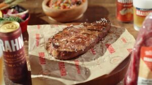 Leia mais sobre o artigo Brahma se une à Wessel e lança a Brahminha para o churrasco