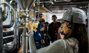 Leia mais sobre o artigo Ambev reabre os beer tours gratuitos em suas cervejarias