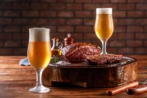 Leia mais sobre o artigo Descubra quais são os estilos de cerveja que mais combinam com churrasco