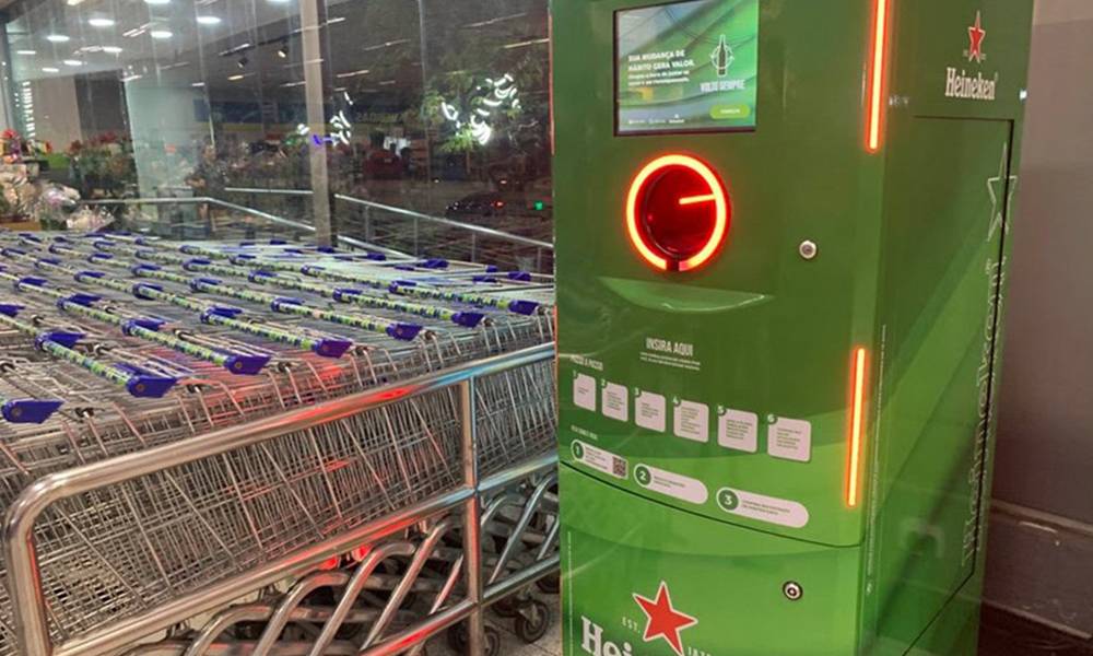 Leia mais sobre o artigo Heineken e Prezunic coletam garrafas de vidro com cashback no Rio
