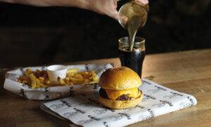 Leia mais sobre o artigo Van Been e Freak’s Smoked & Grill celebram o Dia Mundial do Hambúrguer
