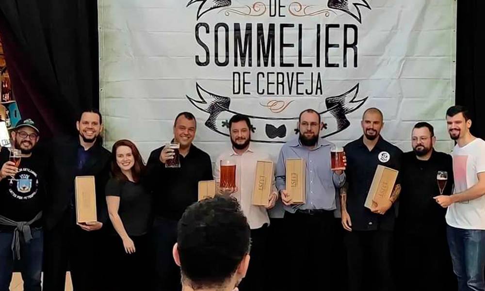 No momento, você está visualizando Bianca Telini: única mulher a representar o Brasil no Mundial de Sommelier na Alemanha