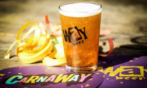 Leia mais sobre o artigo Cervejaria lança bebida com glitter no Carnaval