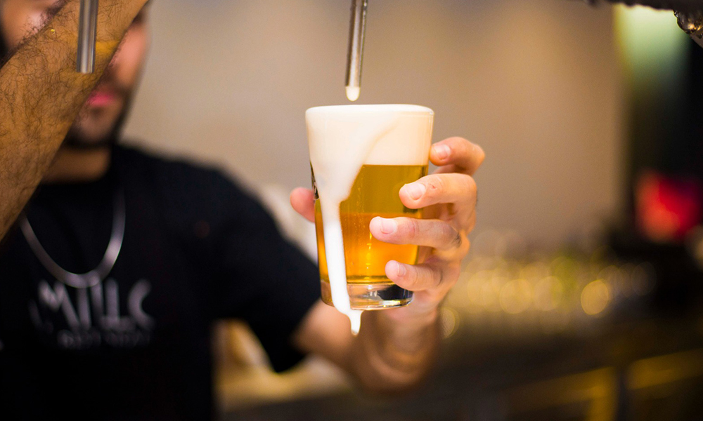 Leia mais sobre o artigo Brotas crava bandeira de rota cervejeira com união de rótulos artesanais em evento