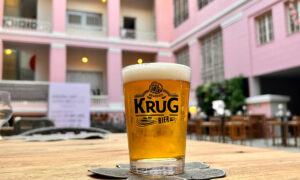 Leia mais sobre o artigo Cervejaria Krug Bier fecha parceria com Modernos Eternos