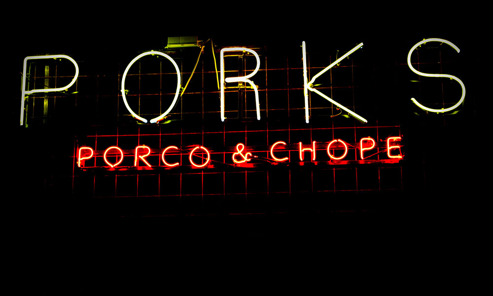 No momento, você está visualizando Porks lança desafios para quem é bom de bola, de mira e de chope!!!