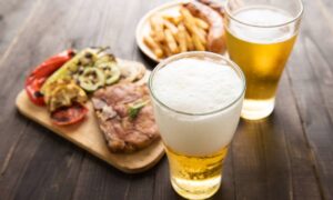 Leia mais sobre o artigo Dia Internacional da Cerveja: descubra dicas e curiosidades sobre a bebida