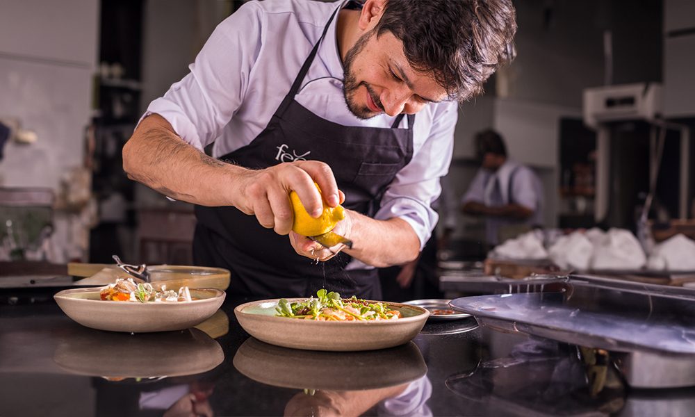 Collab cervejeira: chef Lênin Palhano e Maniacs Brewing Co. lançam nova cerveja - Você Falou Cerveja - Blog Cervejeiro