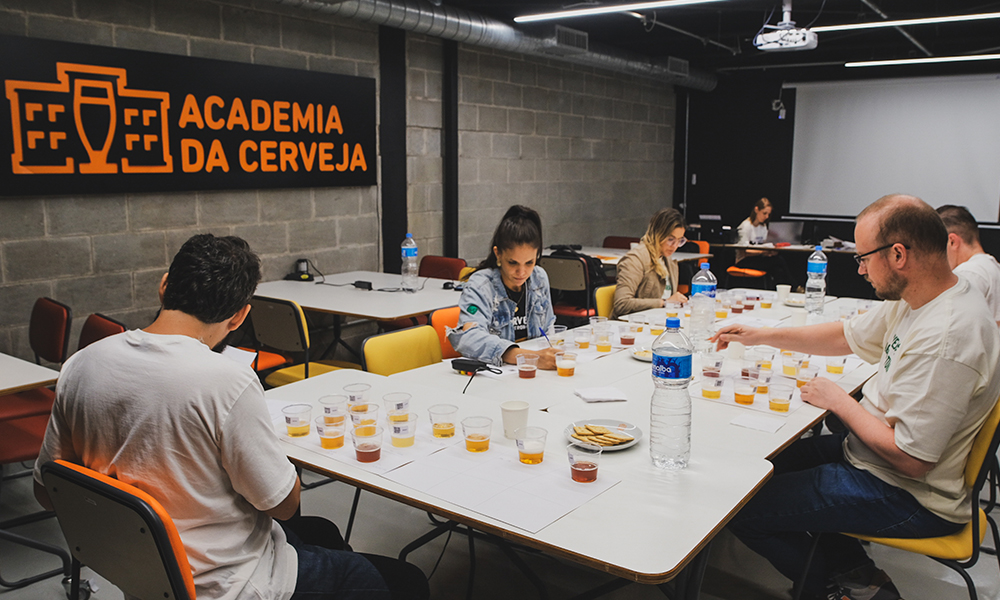 Leia mais sobre o artigo Abracerva premia os melhores rótulos de Cerveja do país