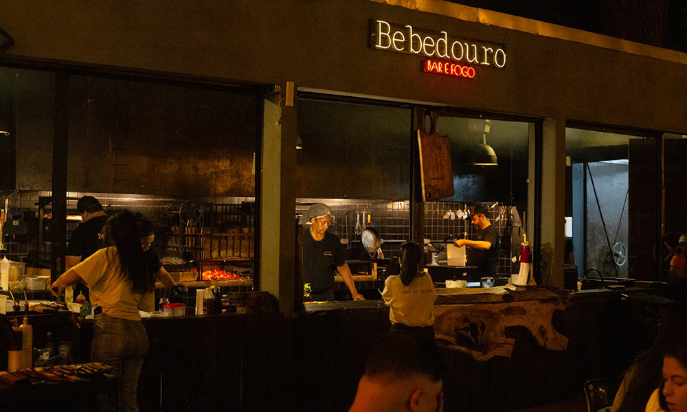 Leia mais sobre o artigo Bebedouro Bar & Fogo realiza 1ª Churrascada no cartão postal de BH