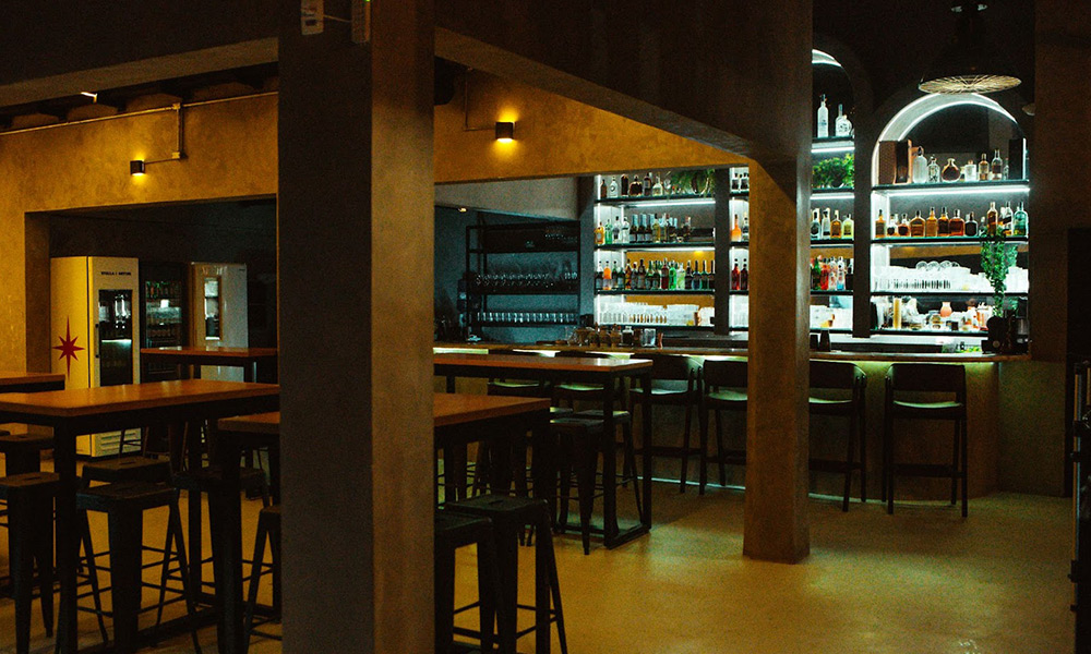 Focado na coquetelaria clássica, Highway Bar chega em Pinheiros - Você Falou Cerveja - Blog Cervejeiro