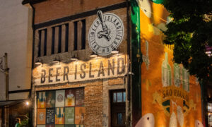 Leia mais sobre o artigo Beer Island Tap House anima noites paulistanas com nova programação
