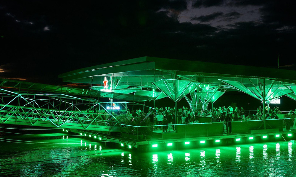 Heineken Floating Bar POA: Veja a programação do final de semana - Você Falou Cerveja - Blog Cervejeiro