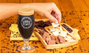 Leia mais sobre o artigo Ambev e Cacau Show criam experiência única para a Páscoa