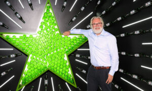 Leia mais sobre o artigo Mestre Cervejeiro Global da Heineken Desembarca em São Paulo