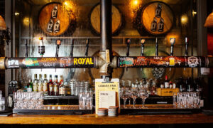 Leia mais sobre o artigo Câmara Fria terá Invasão Tarantino com 10 torneiras da cervejaria