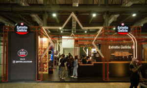 Leia mais sobre o artigo Estrella Galicia marca presença no Mondial de La Bière com experiências imersivas e novos rótulos