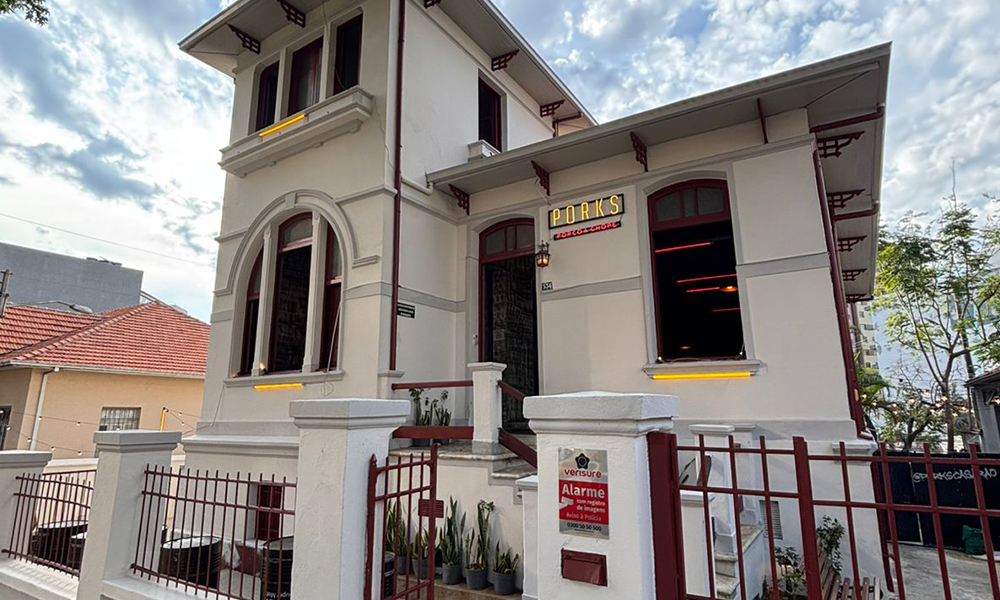 Leia mais sobre o artigo Porks Casarão: 2 Anos de Festa! Chope a Partir de R$ 2.