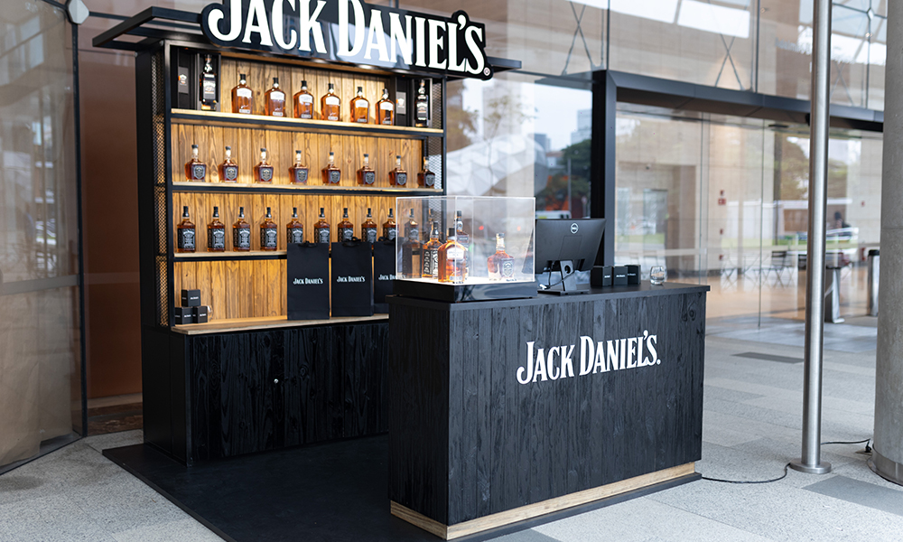 Leia mais sobre o artigo Jack Daniel’s expande presença em SP com lojas premium