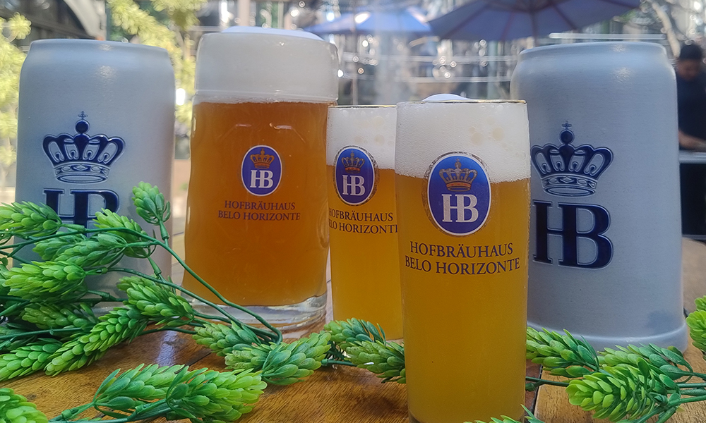 Leia mais sobre o artigo Hofbräuhaus BH lança Hofbräu Sommer Bier, cerveja leve e refrescante para o verão
