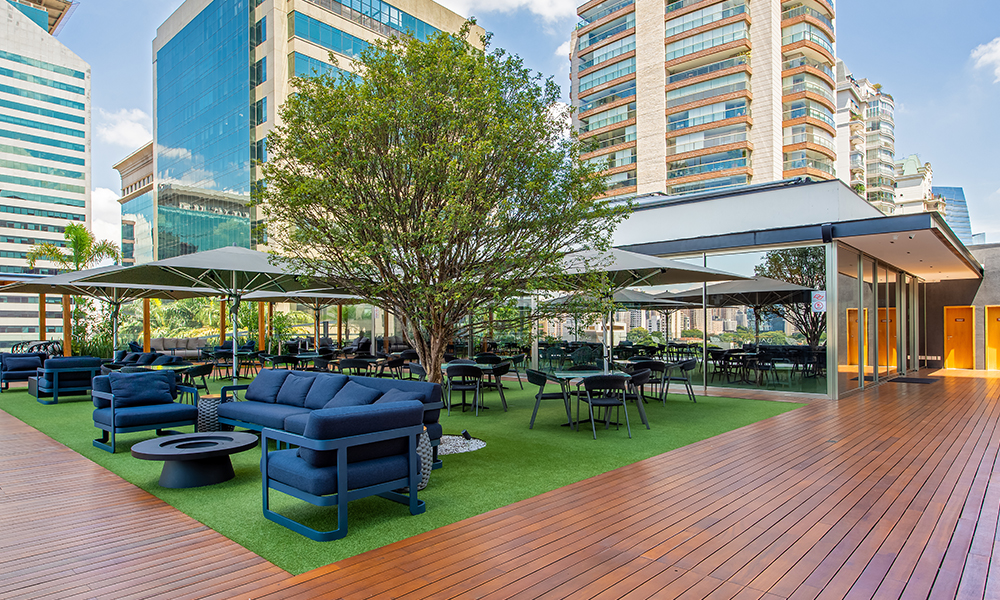 Leia mais sobre o artigo Rooftops para curtir São Paulo no verão
