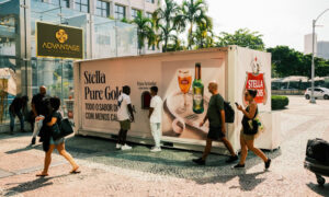Leia mais sobre o artigo Stella Artois recepciona viajantes no Rio de Janeiro com taça de Stella Pure Gold