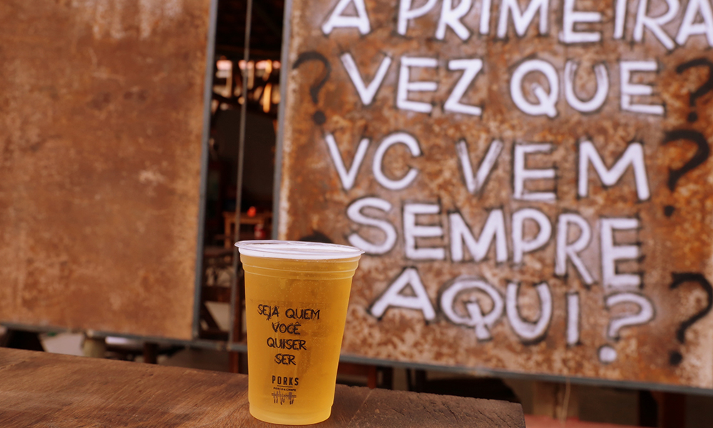 No momento, você está visualizando Porks: Chope grátis para CLT no Dia do Trabalhador