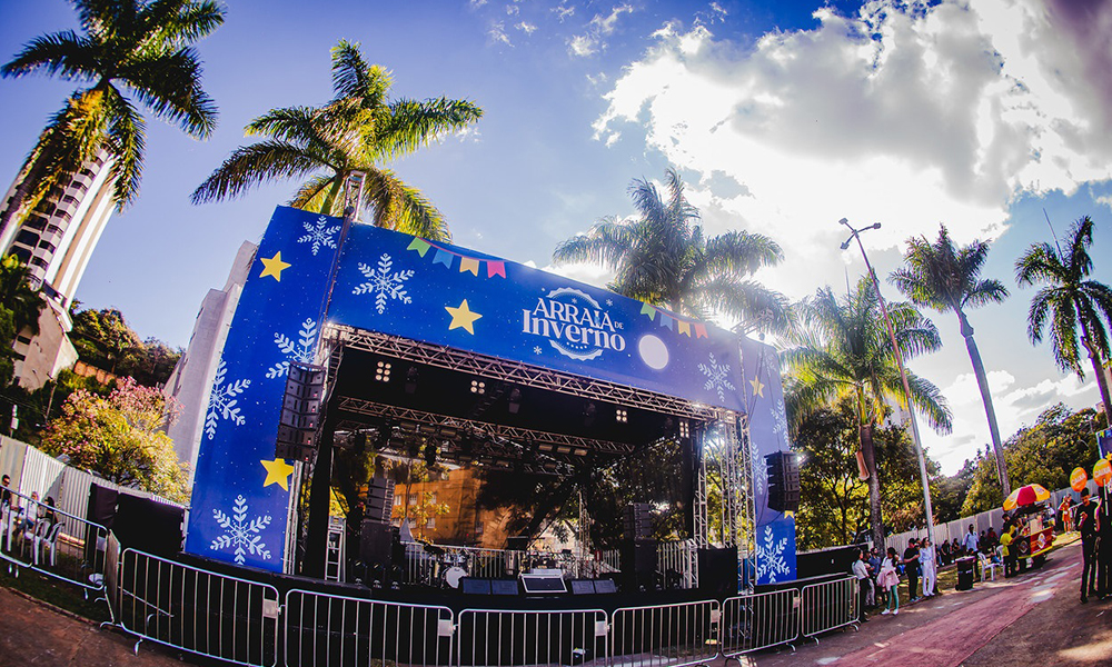 Leia mais sobre o artigo Arraiá de Inverno aquece a lindíssima Praça da Filarmônica com tradição e música em Belo Horizonte
