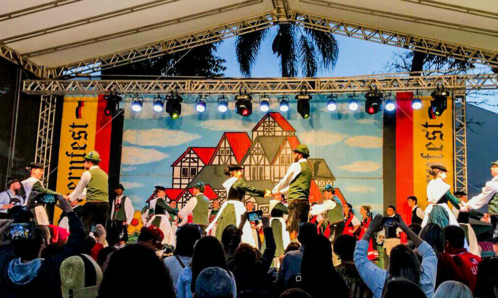 Oktoberfest Betim 2026: Programação, Shows e Data